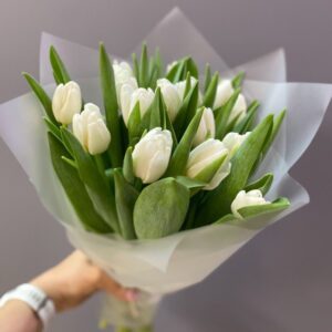 Букет белые тюльпаны 11 штук <br>"Мило"